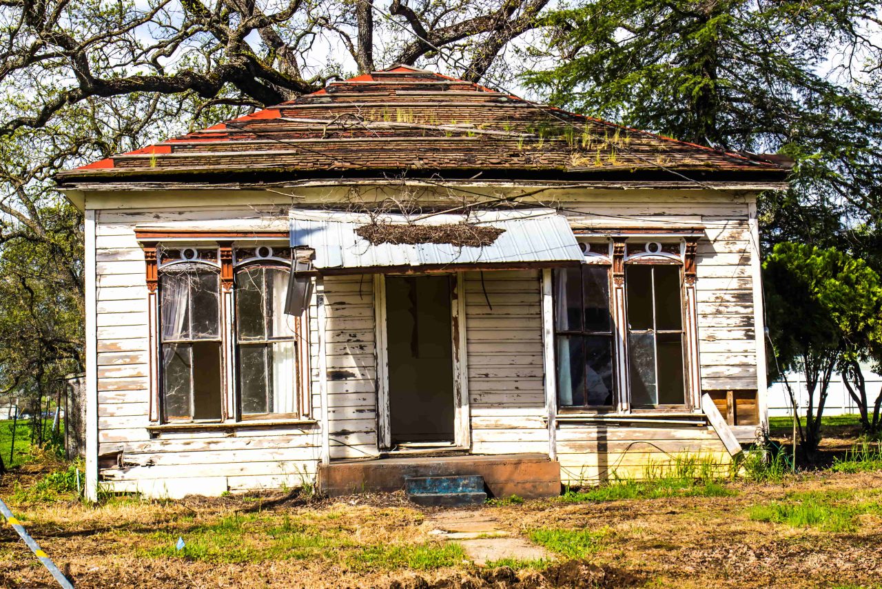 What Is A Condemned House? Guide For Owners & Tenants