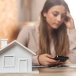 Critical Mistakes To Avoid When Selling Your Home Successfully A lady learning mistakes to avoid in selling home