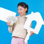 A woman thinking about where to invest the money after selling her house