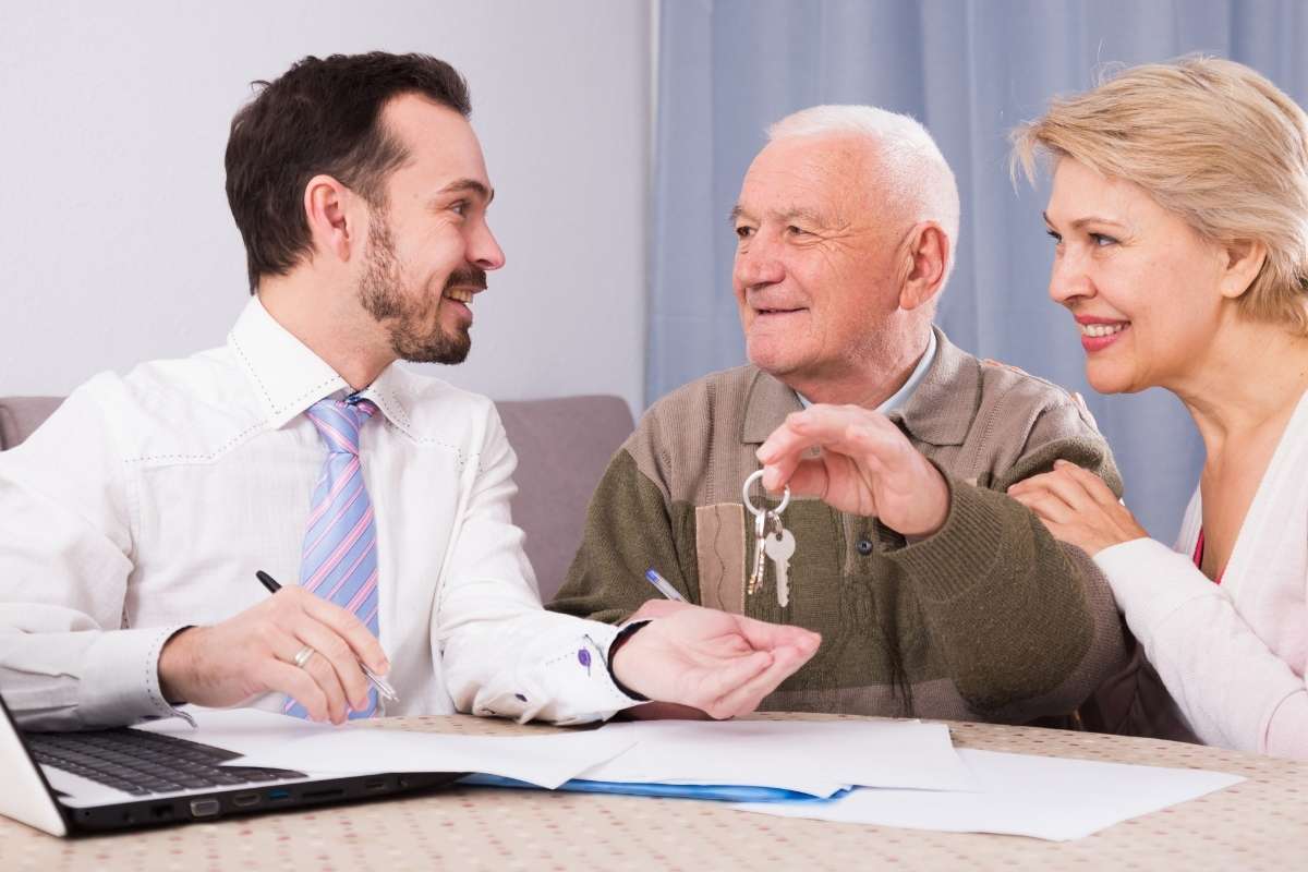 home buying company in worcester Elderly couple selling the house after 3 years.