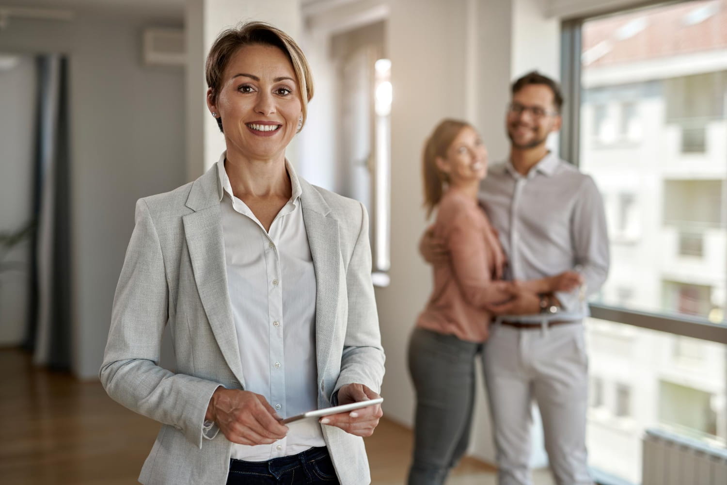 A real estate agent doing her job