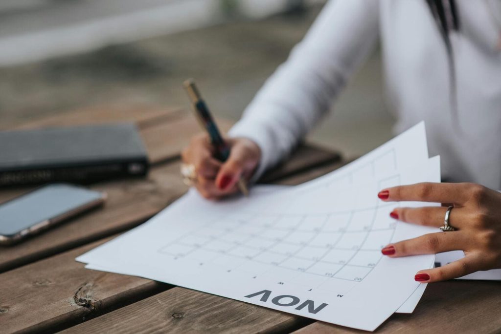 selecting date for selling the house