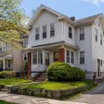 How Much Equity Do You Need to Sell a House With a Tax Lien and Still Walk Away With Money?