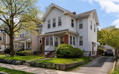 How Much Equity Do You Need to Sell a House With a Tax Lien and Still Walk Away With Money?